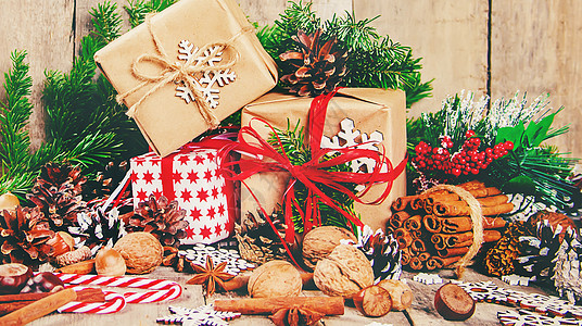 圣诞节背景 新年快乐 有选择的重点喜悦作品风格盒子假期松树横幅花环家庭礼物图片