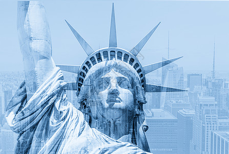 曼哈顿天线在纽约市的双倍曝光 与自由雕像环影城市景观市中心全景吸引力蓝色雕像风景天际摩天大楼图片
