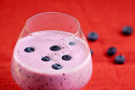 蓝莓饮料 思慕雪 雪泥 果汁 健康 浆果 紫色的 酒精 温暖的背景图片