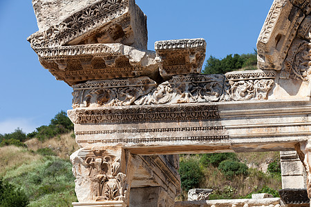 古希腊城埃菲苏斯的哈德里安寺 露天剧场 石头 以弗所图片