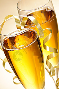 香槟杯 庆祝活动 气泡 红酒杯 高脚杯 派对 葡萄酒 浪漫的图片