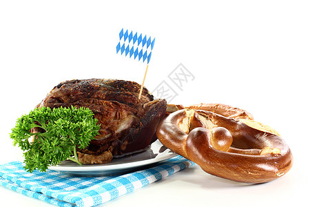烤猪叉 腿 传统上 皮肤 胖的 巴伐利亚 食物 蓝色的 美食 酸菜图片