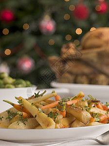 蜂蜜 黑和小胡萝卜 圣诞树 素食者 百里香 根菜类 烹饪图片