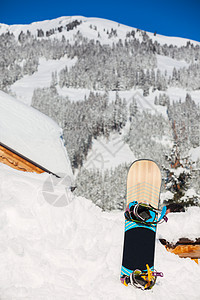 奥地利滑雪度假胜地 全景 山 蓝色的 休息 晴天图片