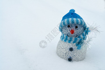 白圣诞节 - 快乐的蓝雪人图片