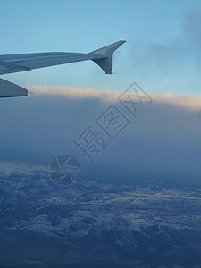 飞机机翼 翅膀 假期 高的 云 蓝色的 空气背景图片
