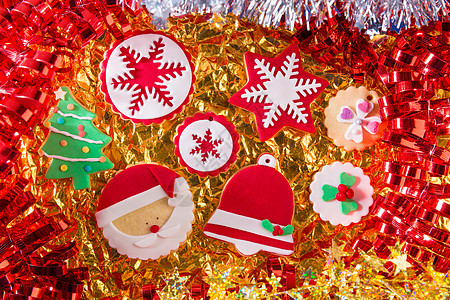 圣诞饼干Xmas树 圣雪花在金色上 童年 十二月高清图片