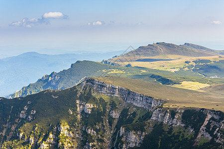 布塞吉高原 高山 春天 阡山脉 地块 罗马尼亚 环境 夏天图片