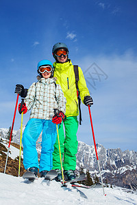 滑雪 冬天 雪 滑雪者 女儿 阿尔卑斯山 微笑 太阳 好玩的图片