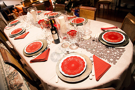 圣诞节布置家里的美餐桌布置 晚餐 红色的 食物 水平的 饭厅 圣诞装饰背景
