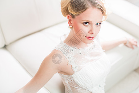 婚礼那天的美美新娘 爱 王冠 干净的 奢华 迷人的 女性背景图片