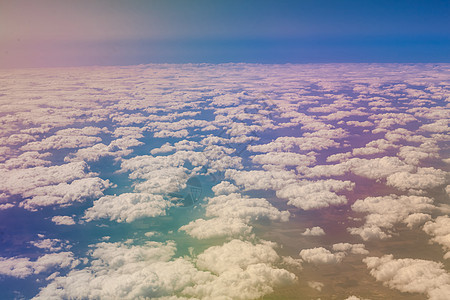 美丽的云云天空视图 窗户 假期 天际线 地平线 喷射 空气旅行高清图片素材