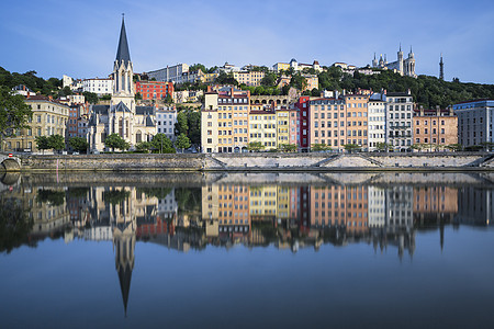 里昂萨昂河的美丽景色图片