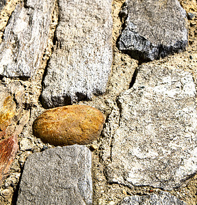 砖在街伦巴第意大利瓦雷泽图片