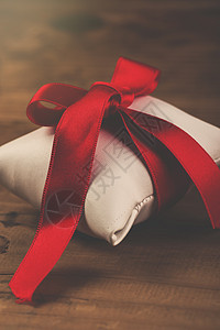包装礼品 庆祝 生日 新年 白色的 惊喜 庆典 展示 丝带图片
