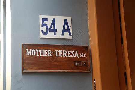 母亲之家入口处的签字 Teresa修女在加尔各答的住所 贫困 尼姑图片