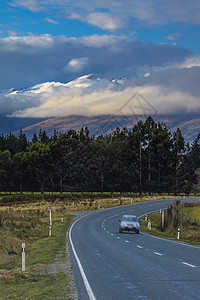 车 路开至皇后镇新湖长瑙湖间6号路线的视图点背景