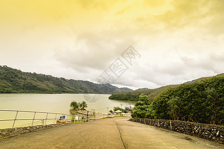 1 自然和山丘 1 a 地貌和山脉风景 夏天 悬崖图片