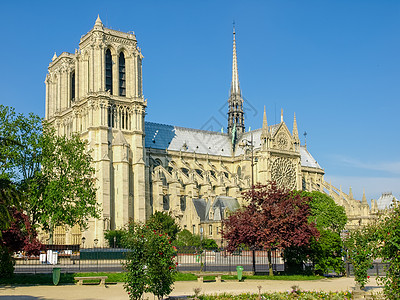 巴黎的南面哥特式建筑风格高清图片
