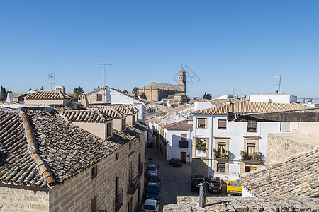 Baeza市 背景中的大教堂 西班牙Jaen图片