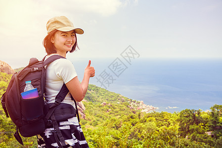 高涛的古代风格妇女图片