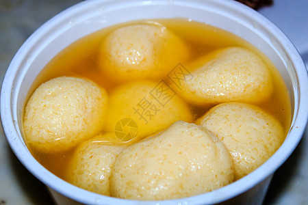关闭一碗印度 Rasgulla 甜点 拉斯古拉印度甜食米泰 糖浆 排灯节图片
