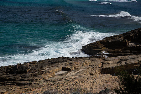 海岸的波浪 西班牙马洛卡岛 夏天 马略卡岛 欧洲 水图片