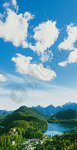 欧洲阿尔卑斯山的美丽自然 春季高山 湖泊和村庄的景观 旅游和目的地 巴伐利亚 农村图片