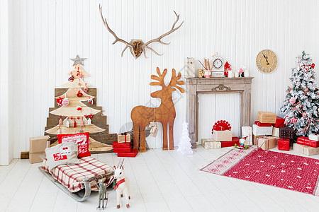 圣诞和新年家庭内部详情 木鹿 m 包装 雪橇图片