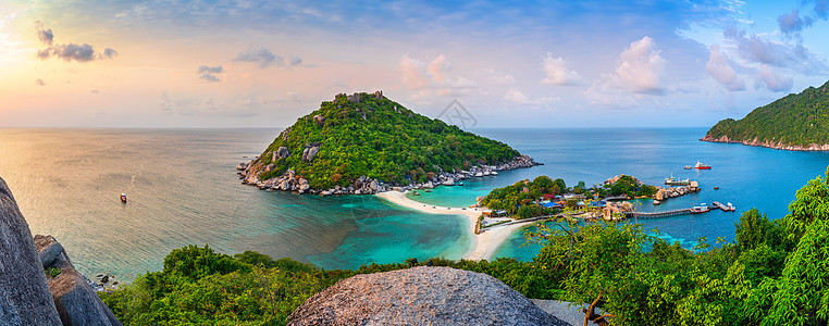 泰国苏拉特萨尼日落时高南川岛观点概观 天堂岛图片