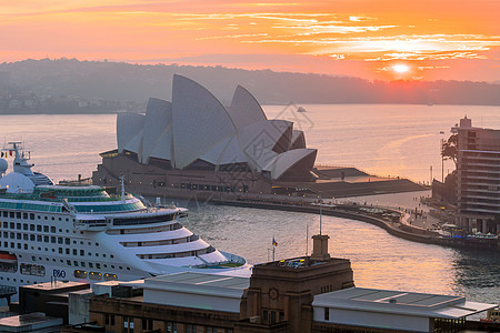 悉尼歌剧院 有城市天线 澳大利亚悉尼 海图片