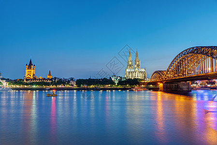 莱茵河与著名的科隆天线 日落 高的 观光 基督教图片