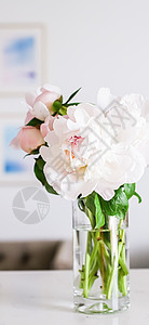 花瓶中鲜花花束 作为家居装饰 豪华室内设计和装饰 品牌图片