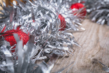 快乐的圣诞节概念 木制有灰色装饰 纸 装饰风格图片