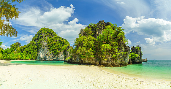 清红岛在泰国阳光明媚的日间风景图片