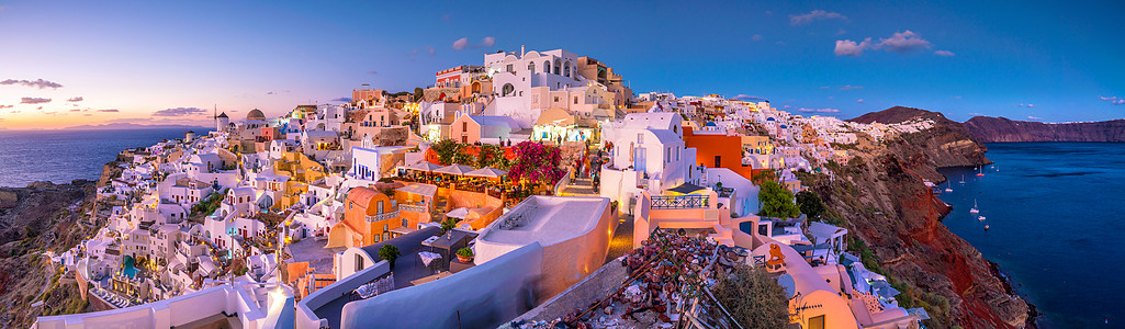 美丽城市著名的欧亚城日落 希腊 欧洲 费拉 尼背景