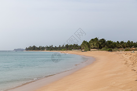 斯里兰卡亭可马里 Trincomalee 的贱沙滩图片