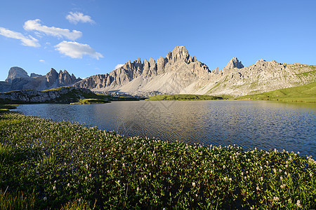 意大利多洛米山 旅游 岩石 顶峰 欧洲 帕特恩科费尔 天空图片