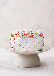 美味的生日蛋糕 有喷洒剂 高品质照片图片