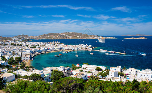 希腊Cyclades群岛米科诺斯岛港口和船只 海滩 希腊岛图片