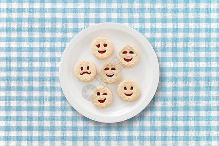 微笑饼干图片