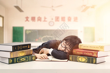 睡觉的学生图片