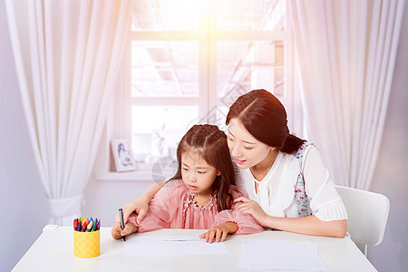 温馨家庭母女亲子活动设计图片