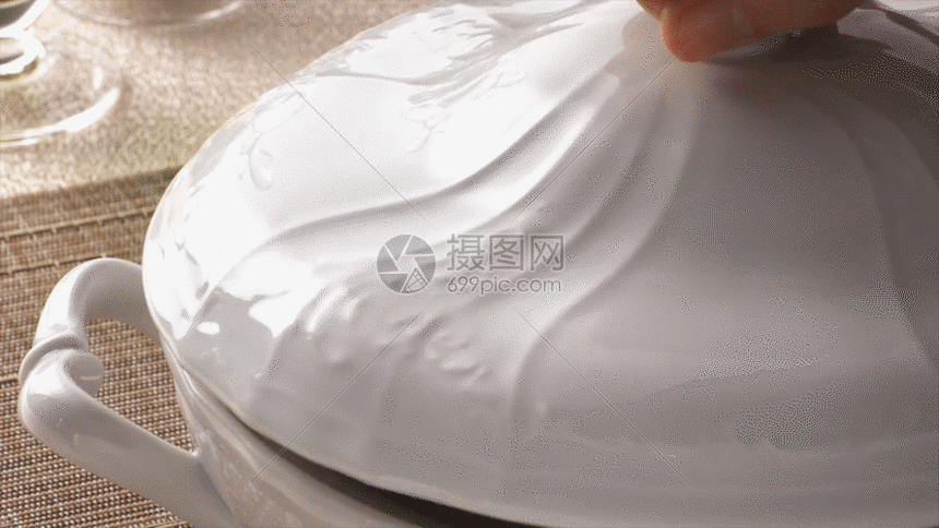 美食大餐gif        id:401074660              成为gifvip即可