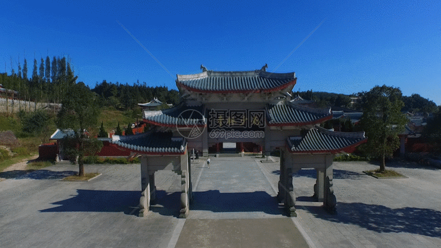 航拍寺庙宫殿gif