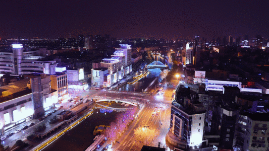 城市漂亮夜景交通灯光延时GIF图片