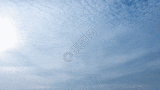 实拍天空云层飘过延时摄影GIF图片