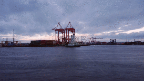 港口码头延时摄影GIF图片