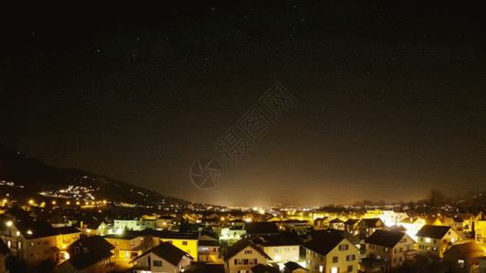美丽小镇夜晚繁星美景GIF图片