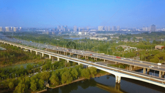 交通大桥GIF图片